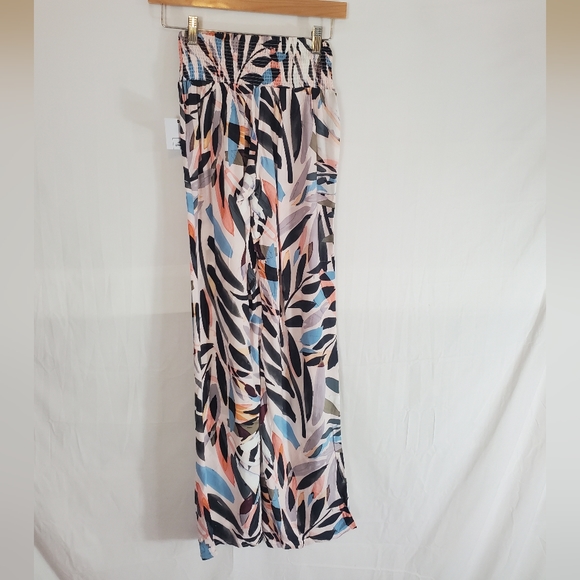 O’neill Women's XS Tropical Floral Wide Leg Smocked Waist Pull On Pants New Tag. - Picture 2 of 4